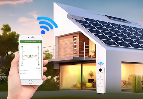 Dotato di funzioni di monitoraggio e controllo avanzate, fornisce una gestione intelligente dell'energia che ottimizza l'uso energetico in base a condizioni in tempo reale.